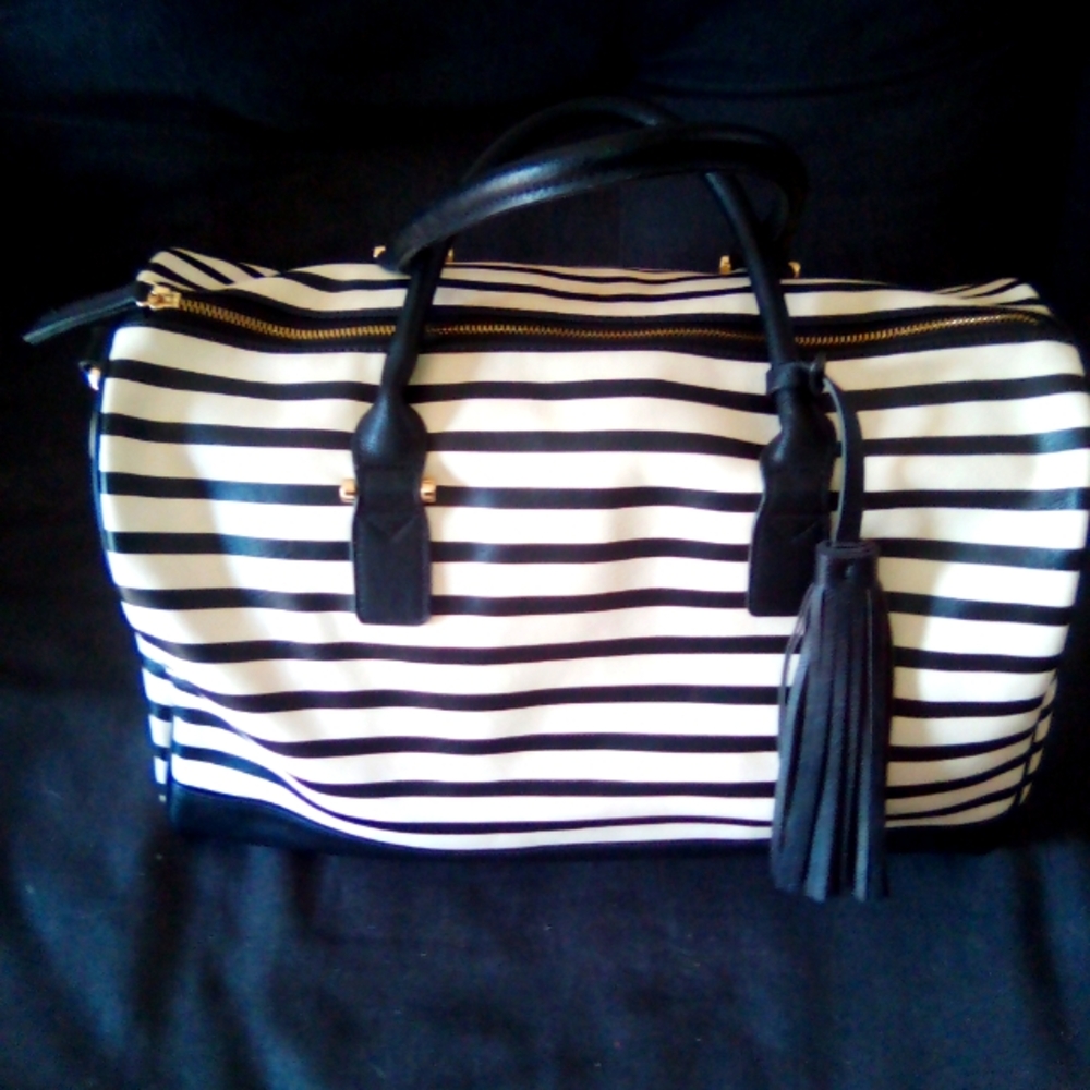 DolceGirl duffel bag